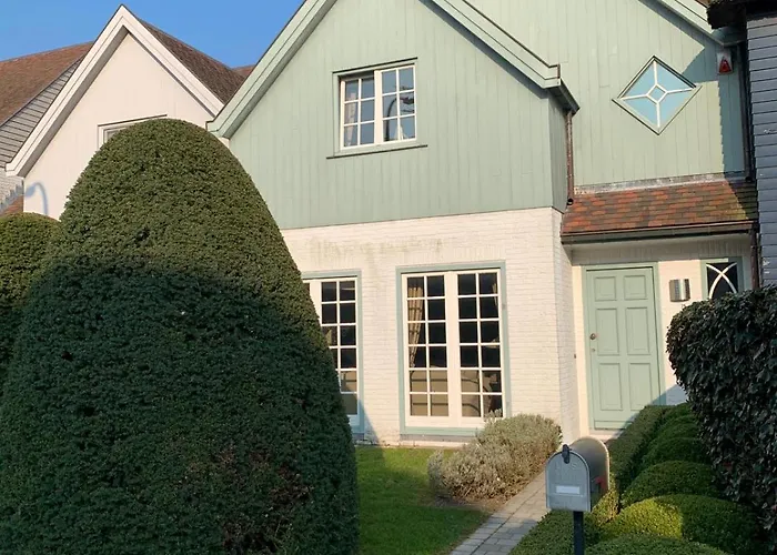 Cozy Family House With Garden In Knokke-Zoute